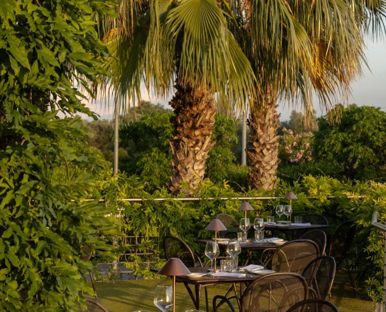 Hotel Majesty Бари 4*,  Италия