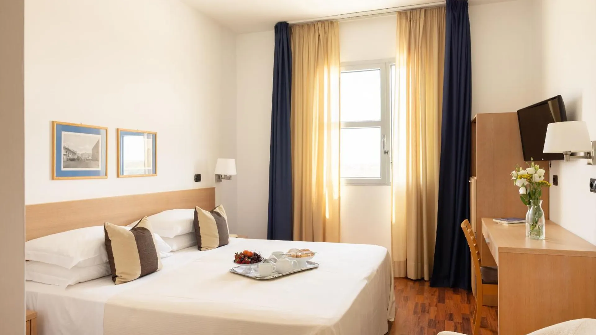 ****  Hotel Majesty Bari Italia