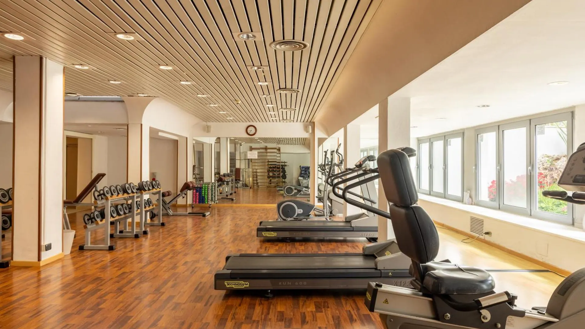Hotel Majesty Bari 4*,